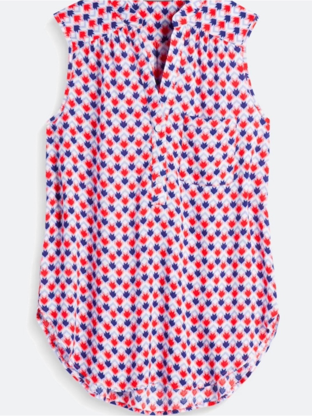 Market & Spruce Sleeveless Geometric Print Blouse in Red, Blue & White